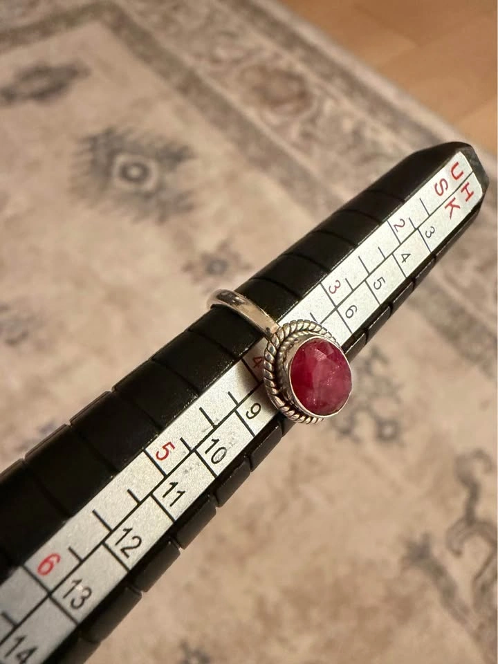 Red Garnet Gemstone Ring - 925 Silver - photo 2