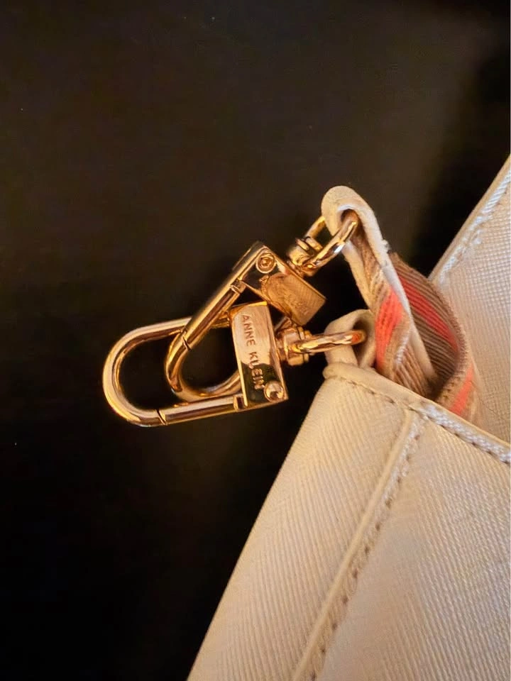 Anne Klein Purse - photo 3