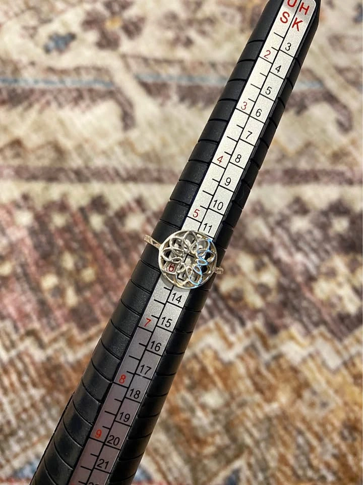 Beautifully Designed 925 Silver Ring
