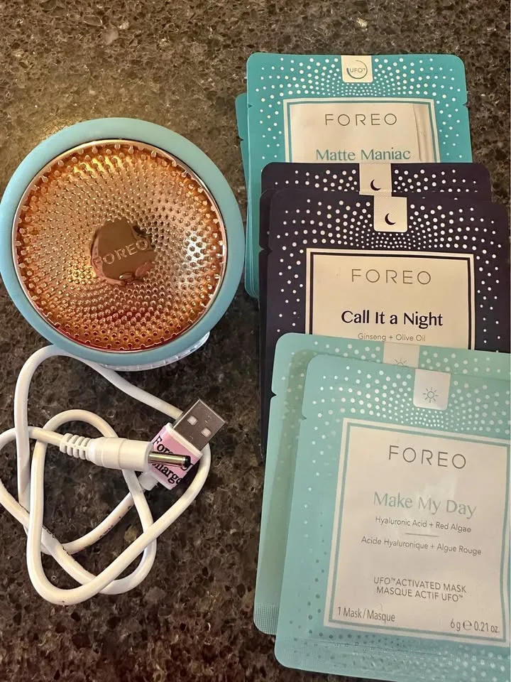 Foreo UFO Face mask device thumbnail
