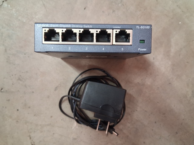 5-Port Gigabit Unmanaged Ethernet Network Switch TP-Link TL-SG10 - photo 2