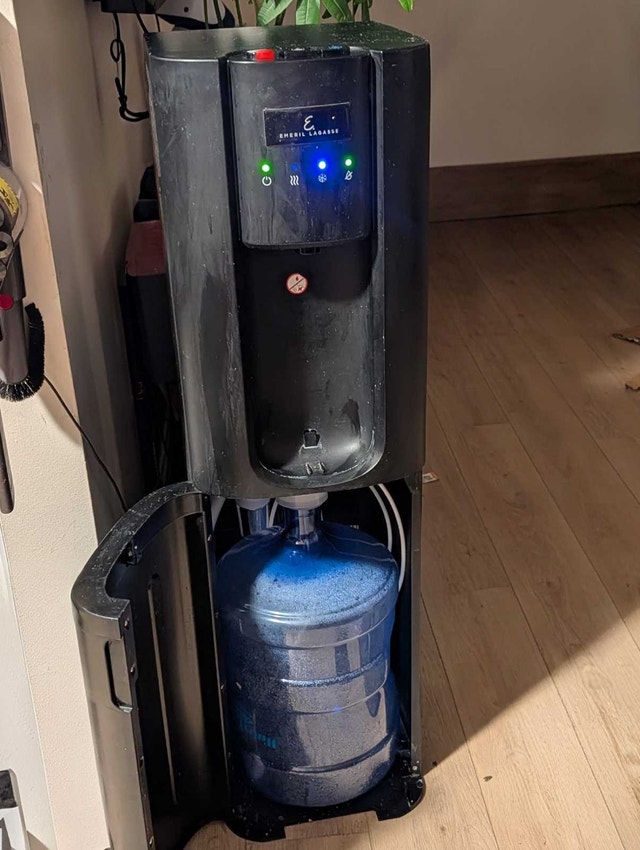 Emeril Lagasse Water Dispenser