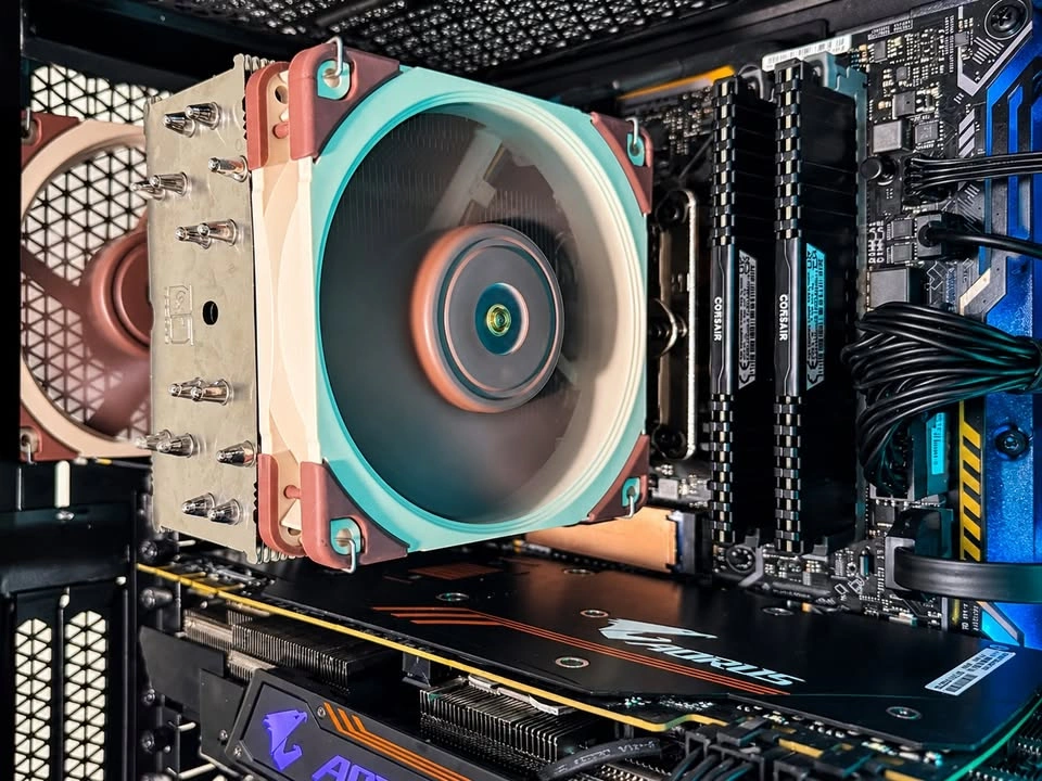 i7-8700K · GTX 1080 Ti · 16GB - photo 2