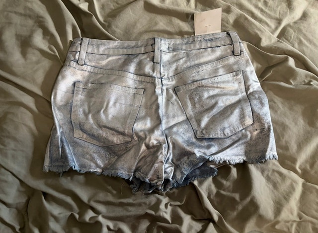 Refuge Denim Chelsea Shorts - photo 5
