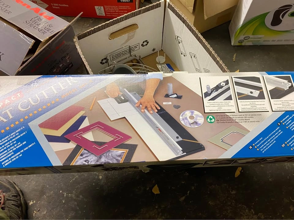 Compact Mat Cutter Model 301-S - photo 3