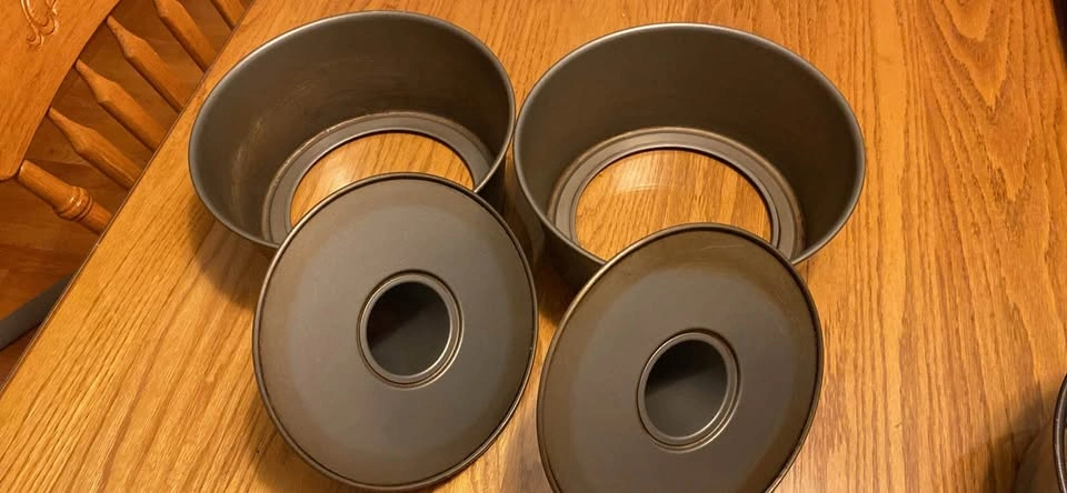 Angel Cake Baking Pan - Both $5 - photo 2