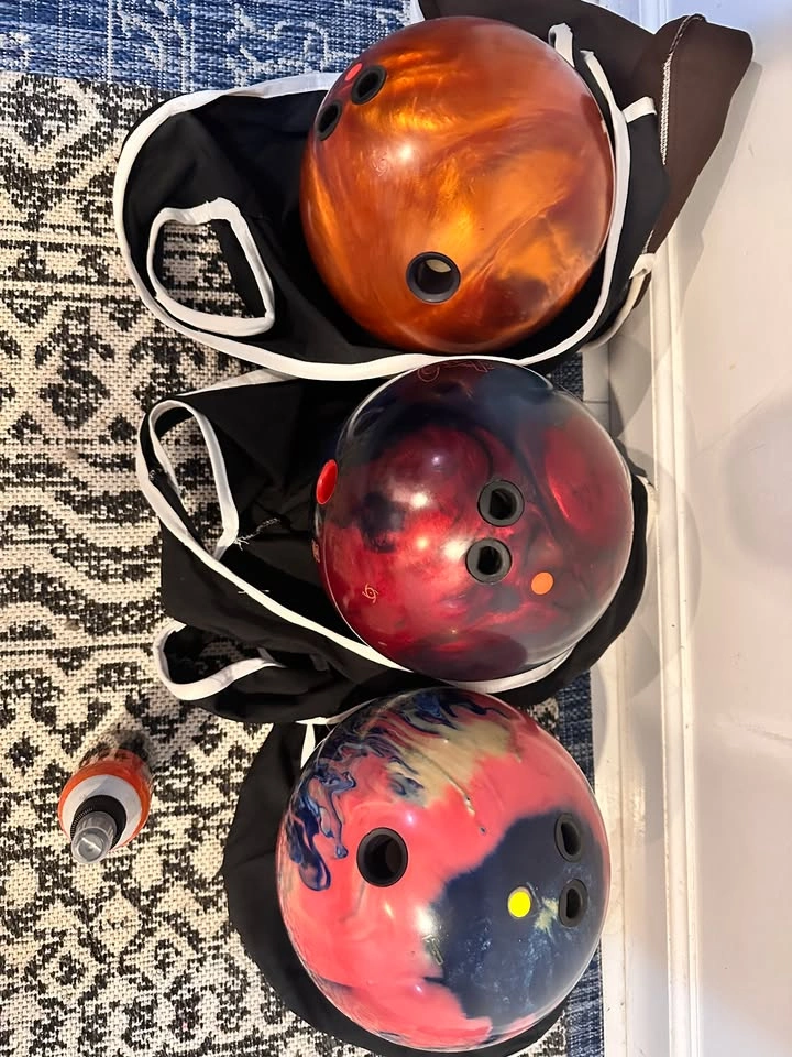 Storm Bowling Balls, Dexter Shoes, Bag, and Wrist Support - photo 5