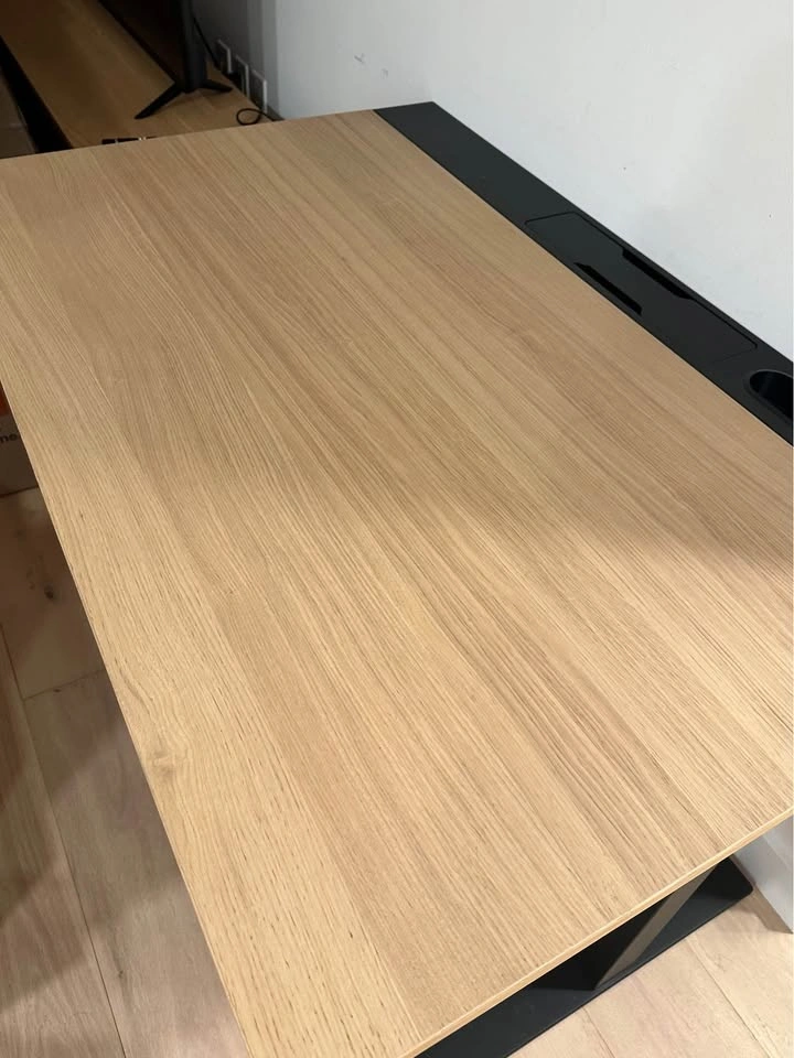 IKEA MITTZON Desk – Like New, Excellent Condition - photo 2