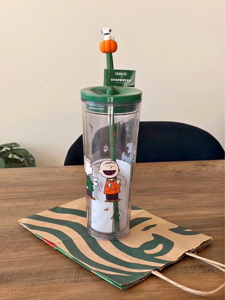 Starbucks x Peanuts Great Pumpkin 24oz Cold Cup w/ Topper