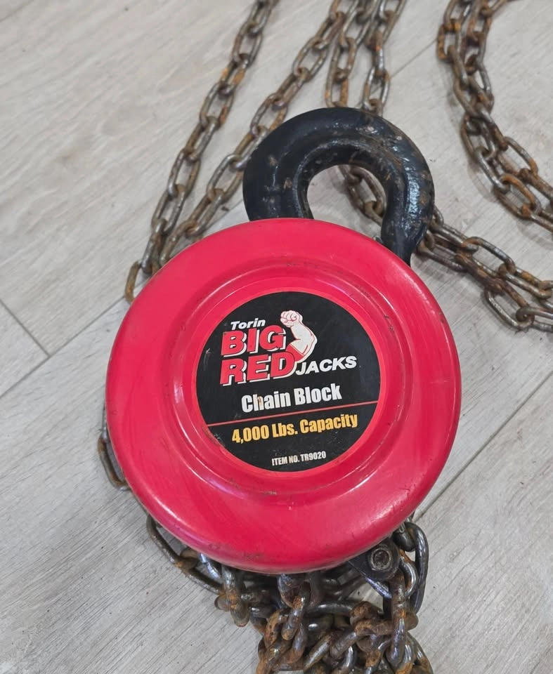 Torin Big Red 2-Ton (4,000 lbs) Chain Block Hoist + Rigging Hard - photo 4