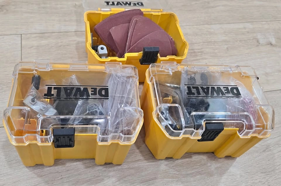 3x DeWALT Oscillating Multi-Tool Accessory & Sanding Kits