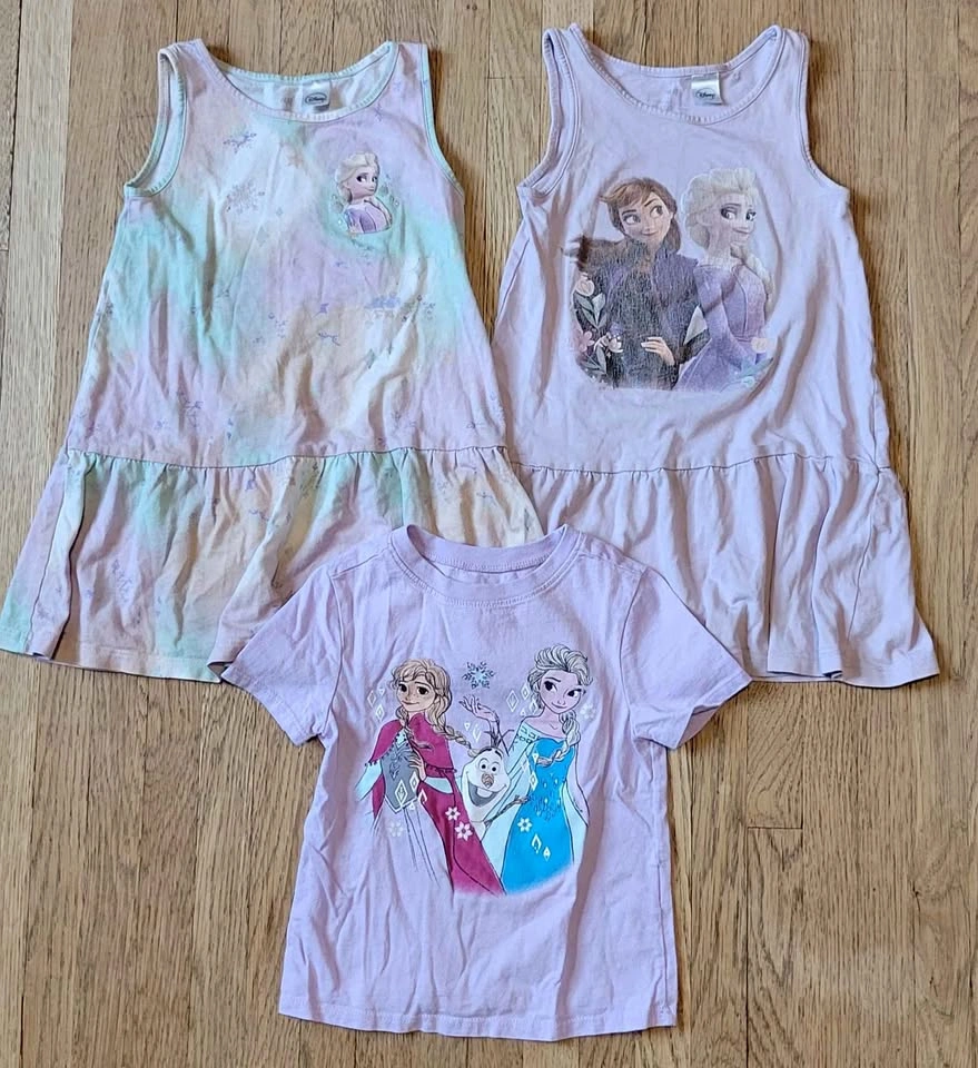 Frozen clothes 2T