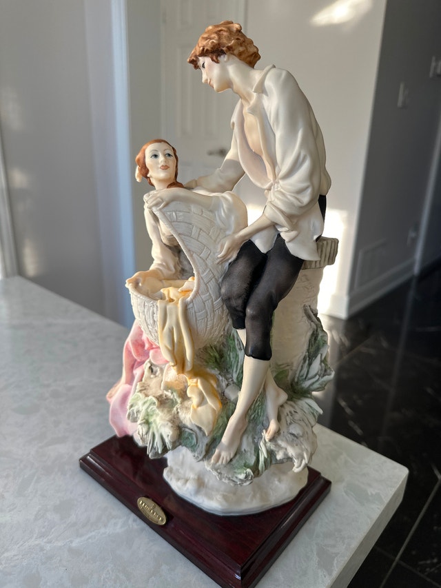 VTG Giuseppe Armani porcelain figurine "La Culla" (The Cradle) - photo 4