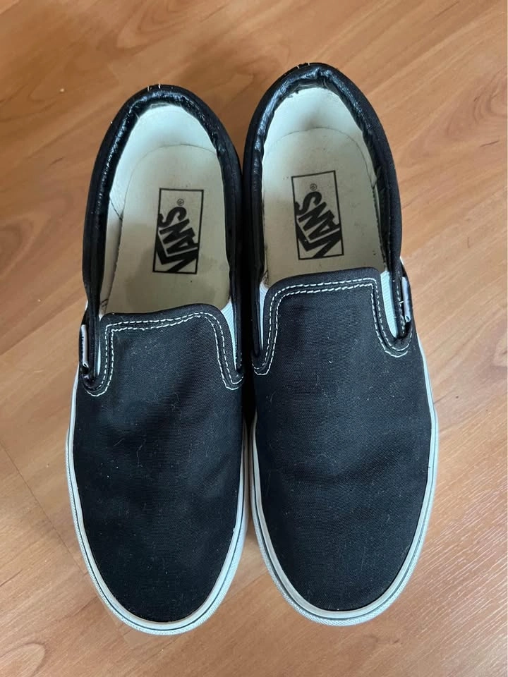 Ladies Vans