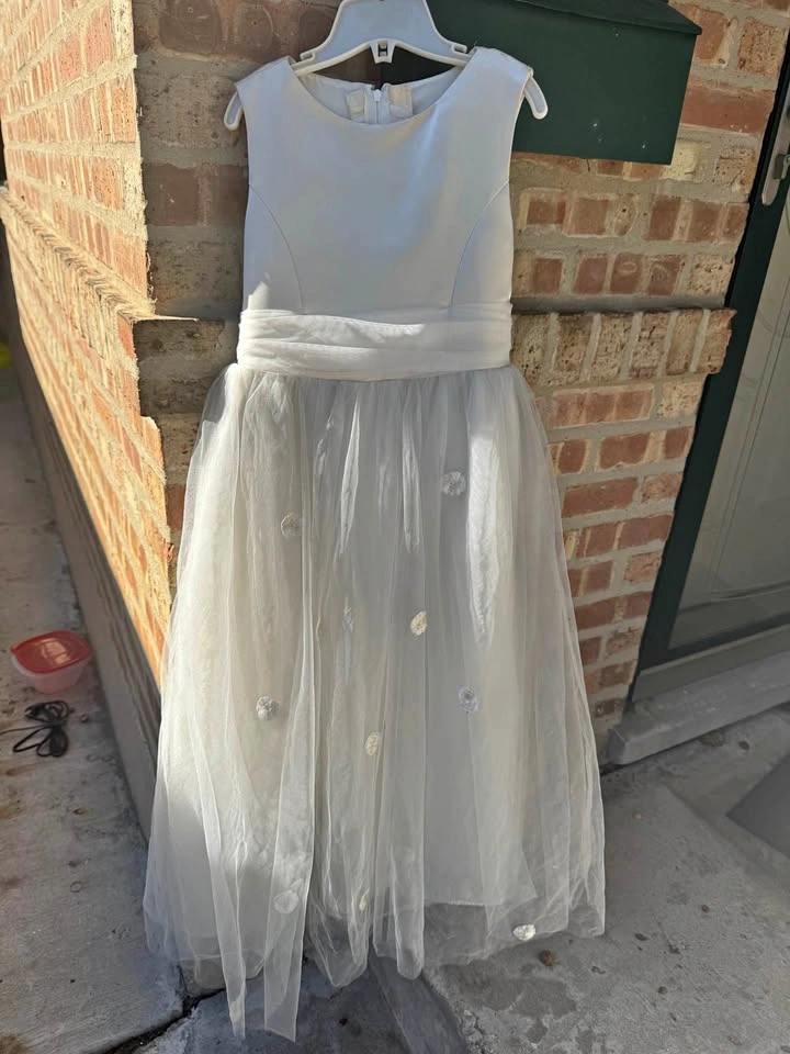 Girls David’s Bridal Or Communion Dress “Halloween Wedding Dress