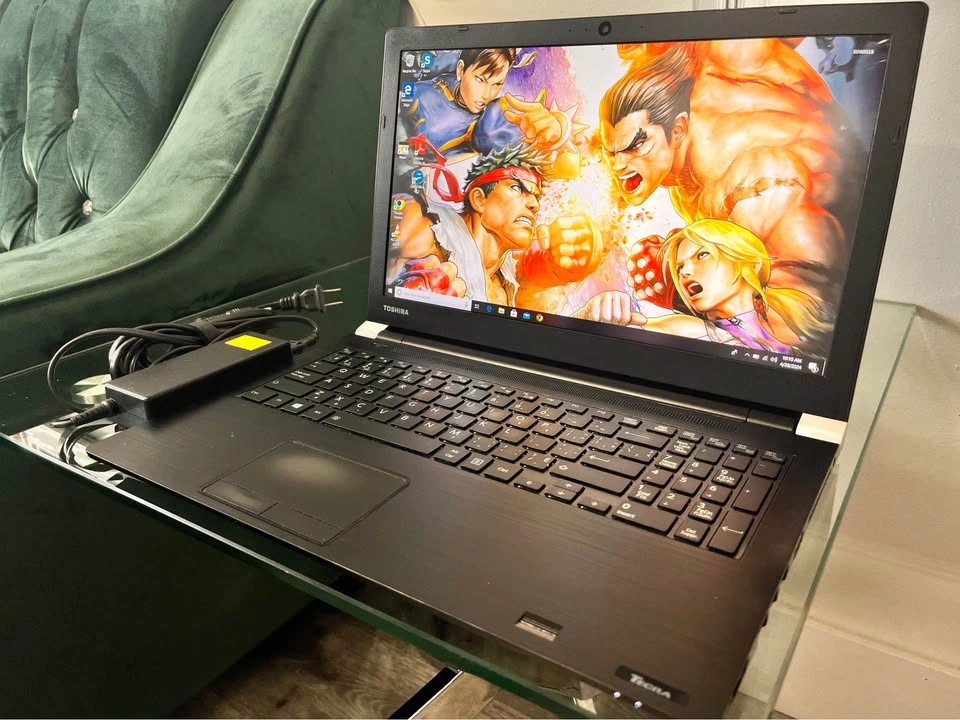 Toshiba Core i7 12GB RAM 256GB SSD 15.6" Gaming Laptop - photo 2