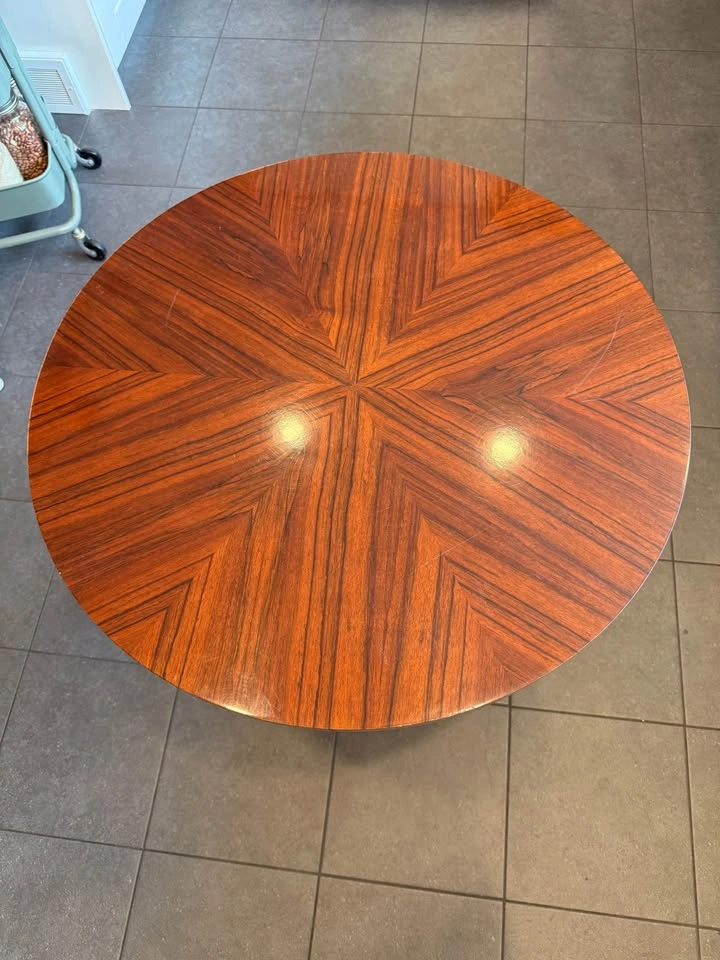 28” Diameter wooden side table - photo 2
