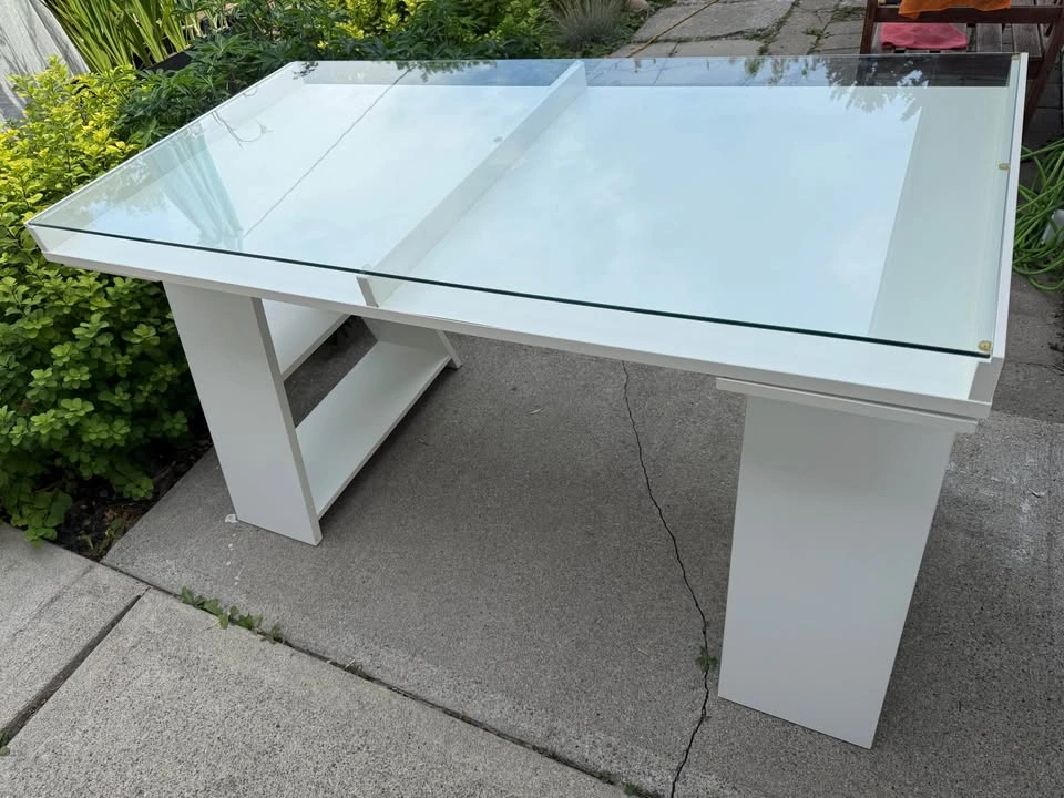 White desk - photo 5