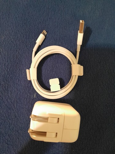 Genuine Apple 10W USB Power Adapter A1357 - photo 2