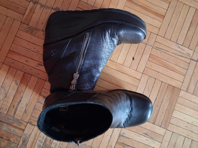 Fly London Black Leather Boots Size 10 - photo 3