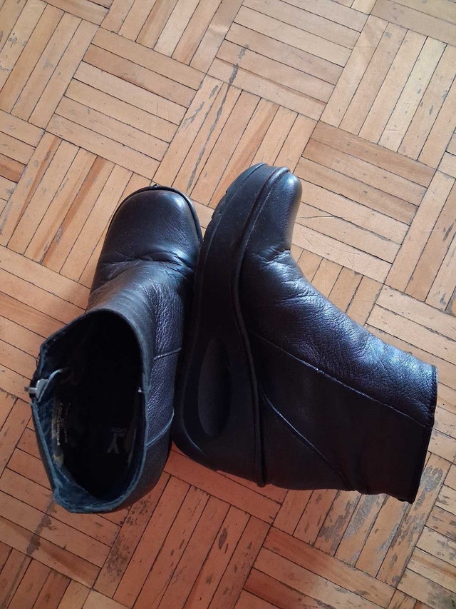 Fly London Black Leather Boots Size 10 - photo 4