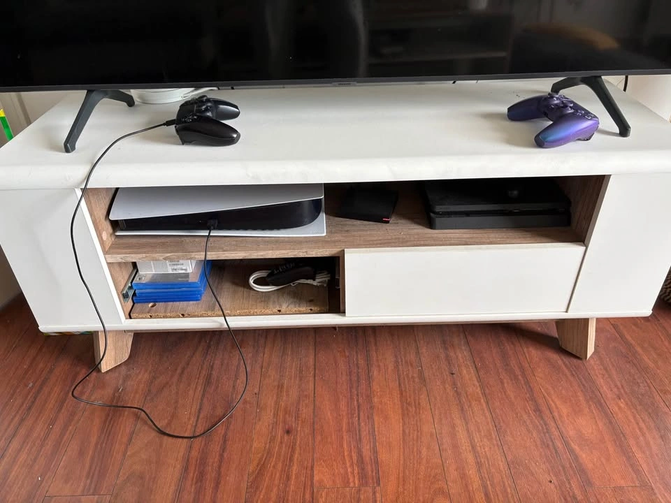 Structube Coffee Table and TV Console - photo 3