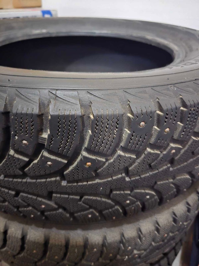 Hankook Winter iPike RSV Studded Tires – 225/65R17 102T - photo 5