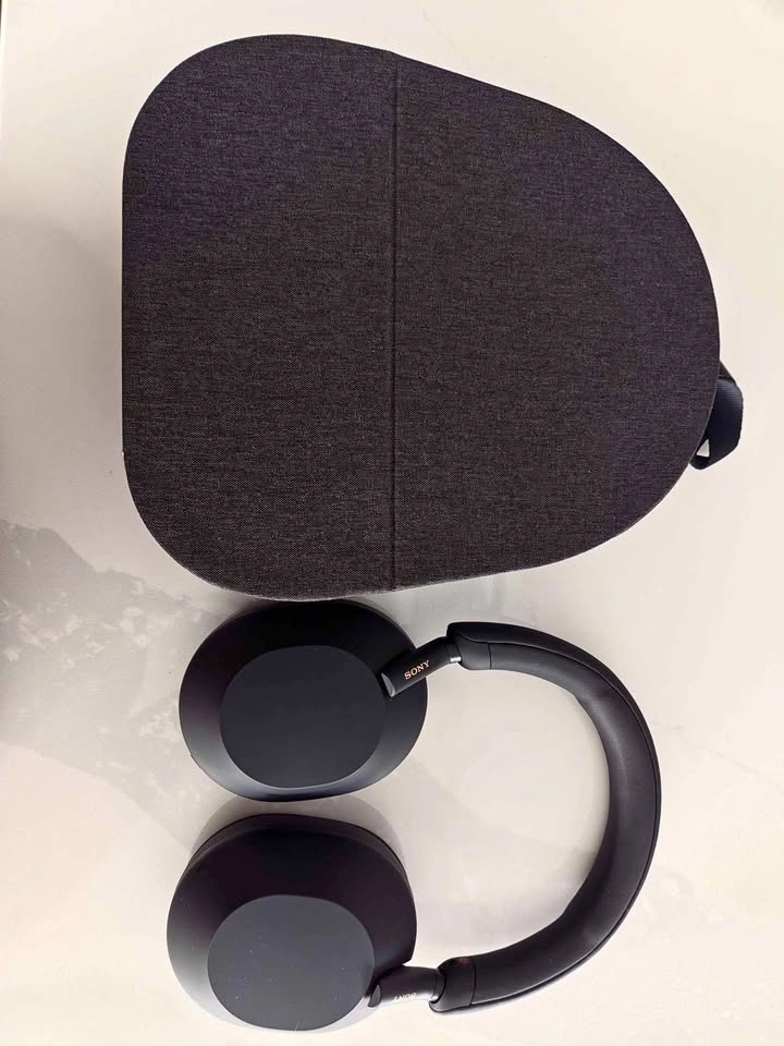Sony Headphones 1000XM5