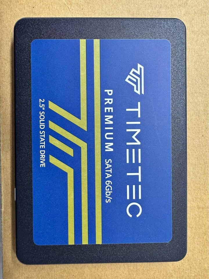 2TB SSD & 32GB (2X16) 3200 Mhz RAM