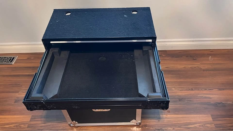 Odyssey Flight Case for Pioneer FLX4 DJ Controller - photo 2