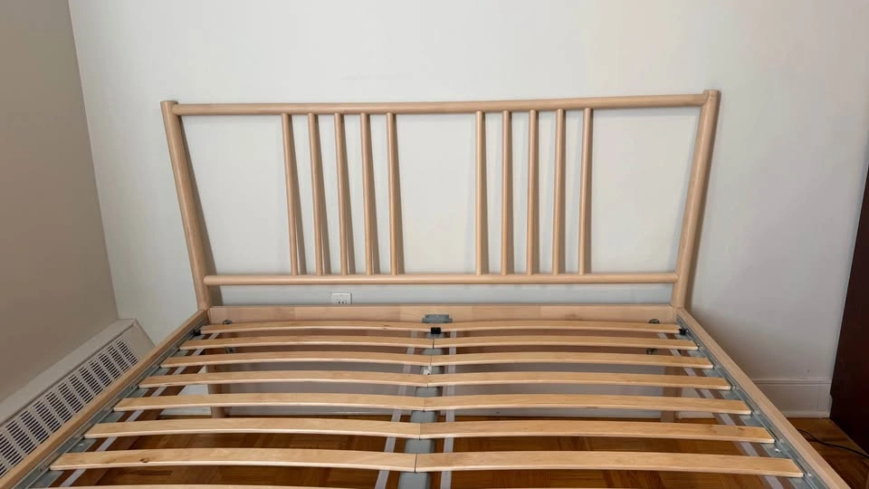BJÖRKSNÄS IKEA queen bed frame - photo 4