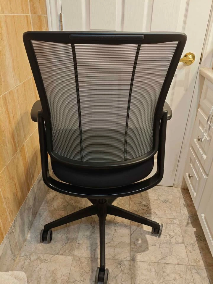 Humanscale Smart Chair - photo 3