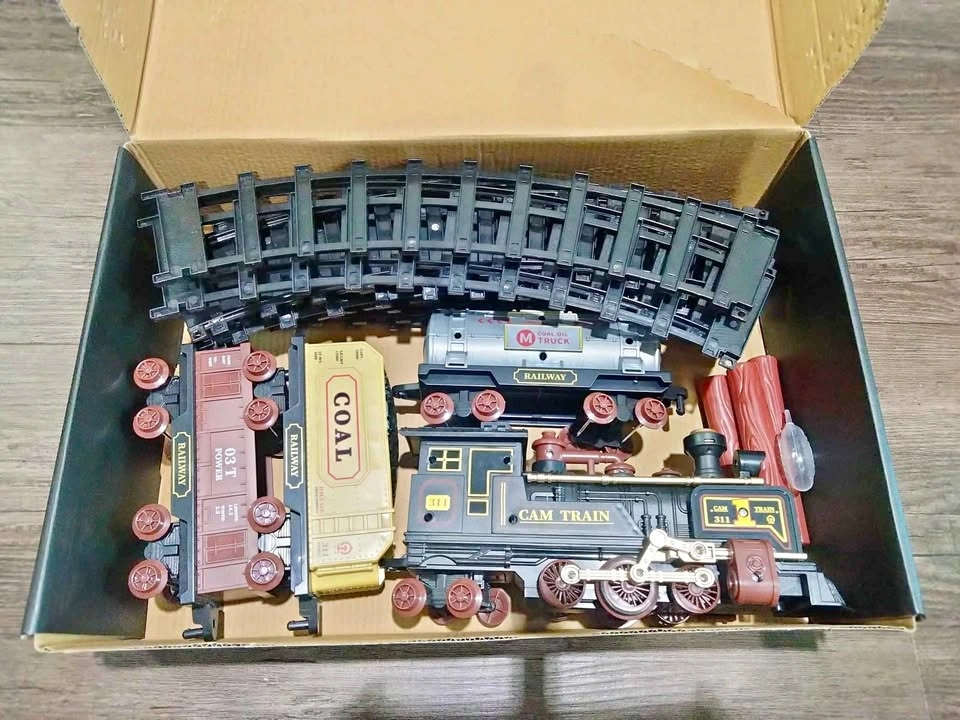 Retro Steam Train Set — NEW!