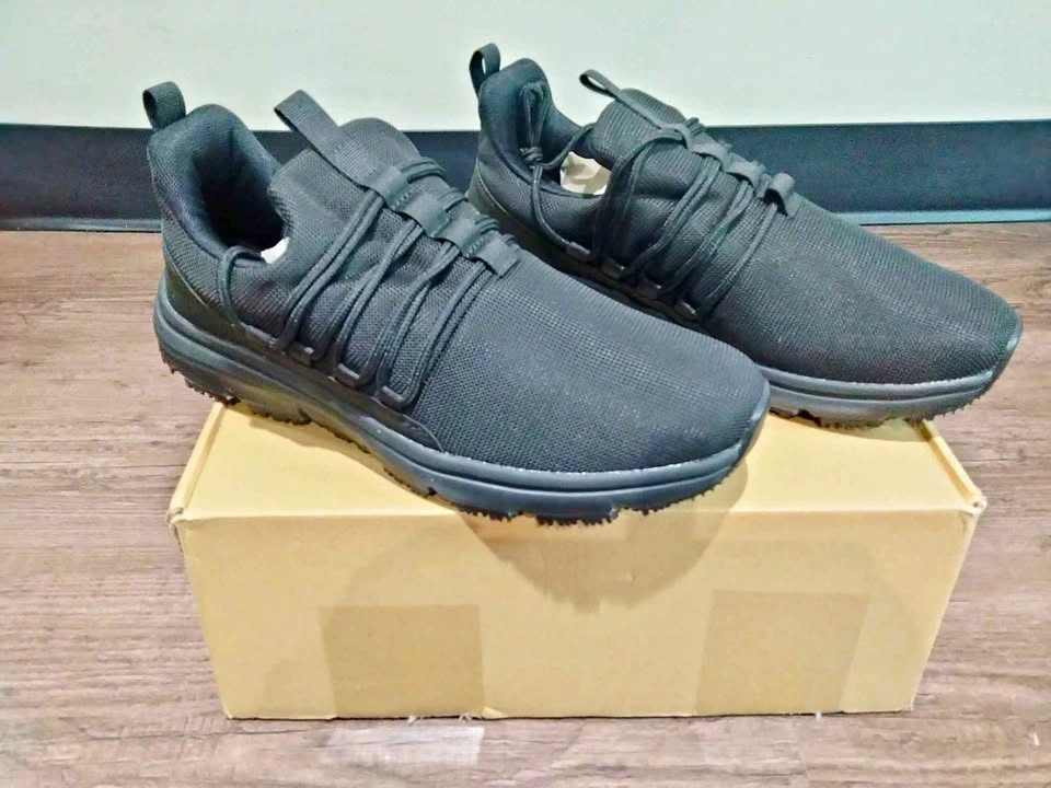 Men’s Black Shoes Size 10 — New