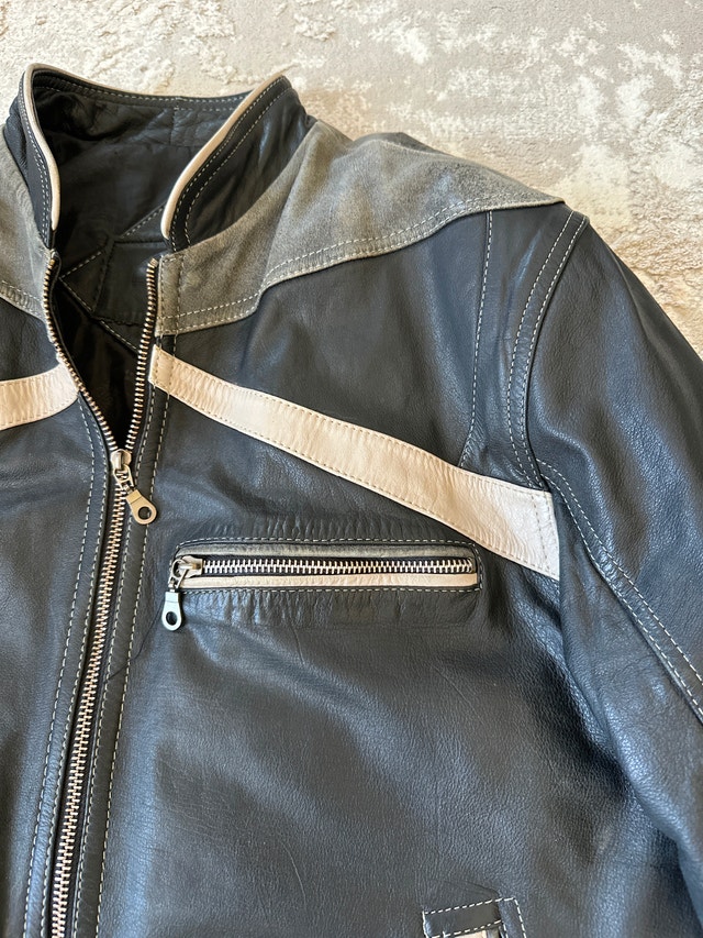Men’s black leather cafe racer motorcycle jacket. Size L. - photo 2