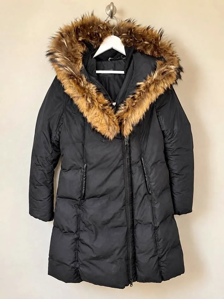 Mackage Women’s Long Winter Jacket – Black – Size Large
