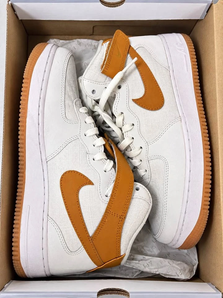 Nike Air Force 1 Mid White/Tan – Unisex – 7Y / Men’s 7 / Women’s