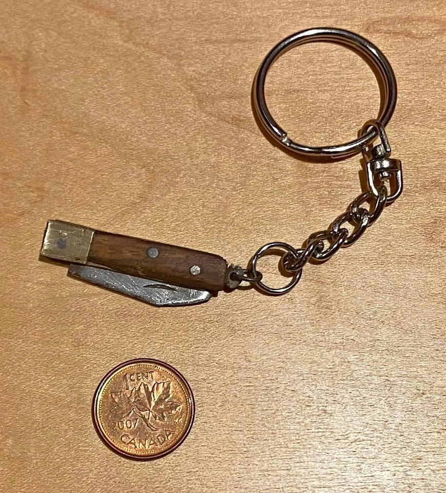 Miniature Folding Pocket Knife Keychain