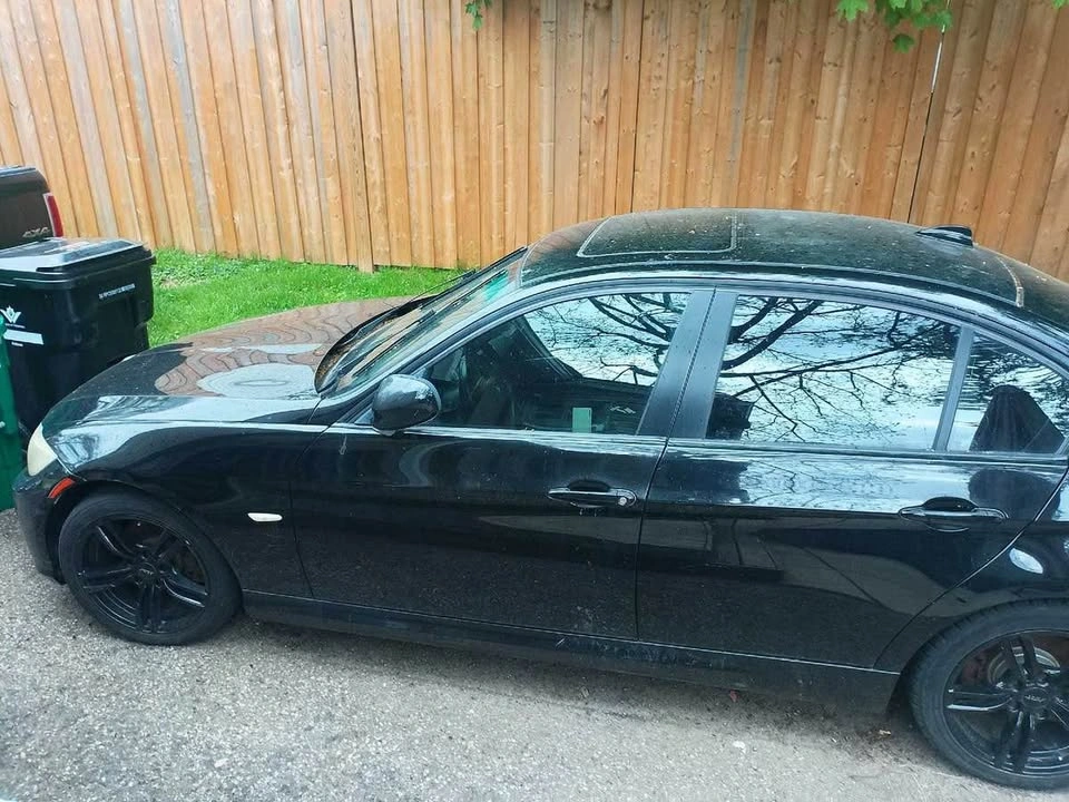 Black alloy wheels and rims - photo 2