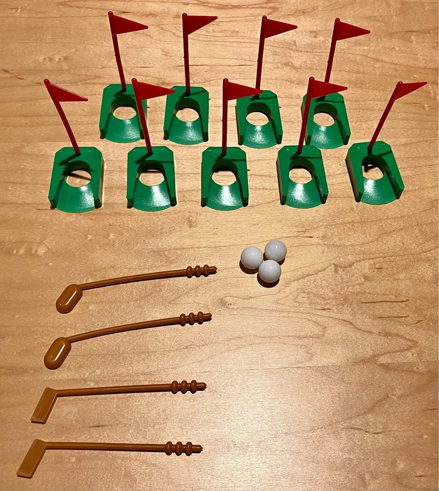House of Marbles Miniature Desk Golf Game Set