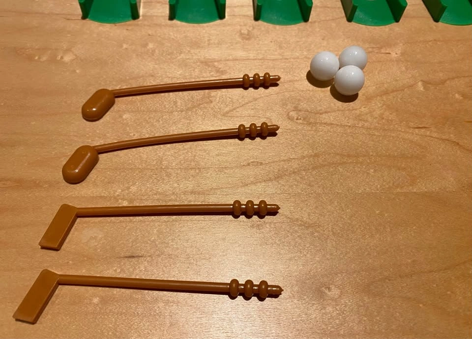 House of Marbles Miniature Desk Golf Game Set - photo 3