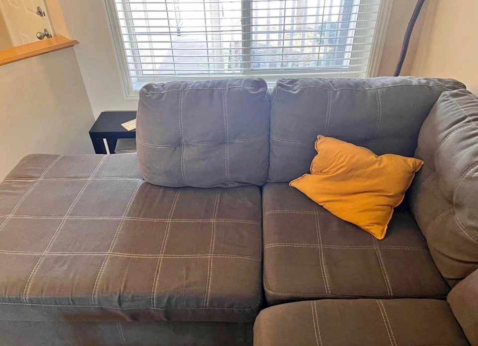 Grey Sectional- Free Delivery - photo 2