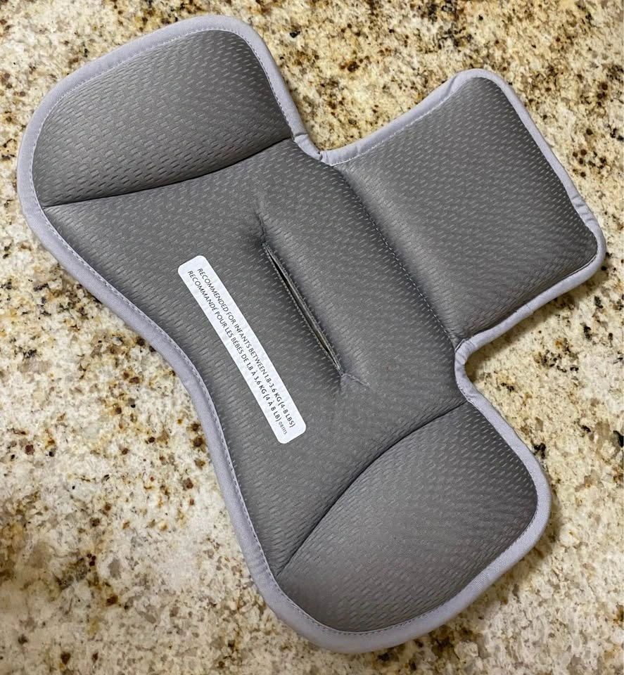 Uppababy Cushioned Seat Insert | Porch Pickup in South Surrey - photo 2