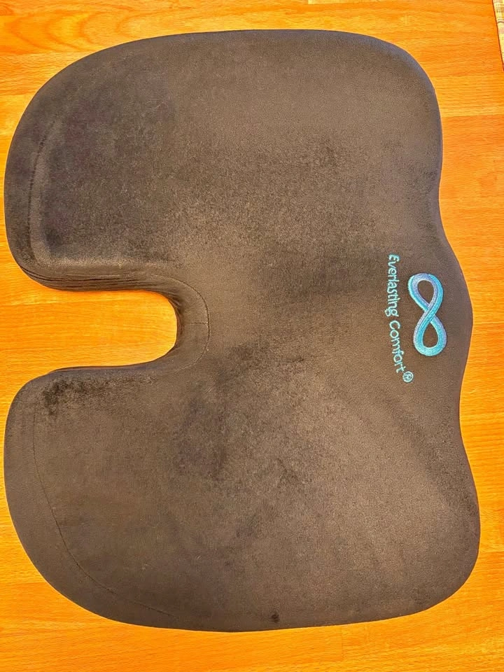 Everlasting Comfort Memory Foam Seat Cushion – Ergonomic