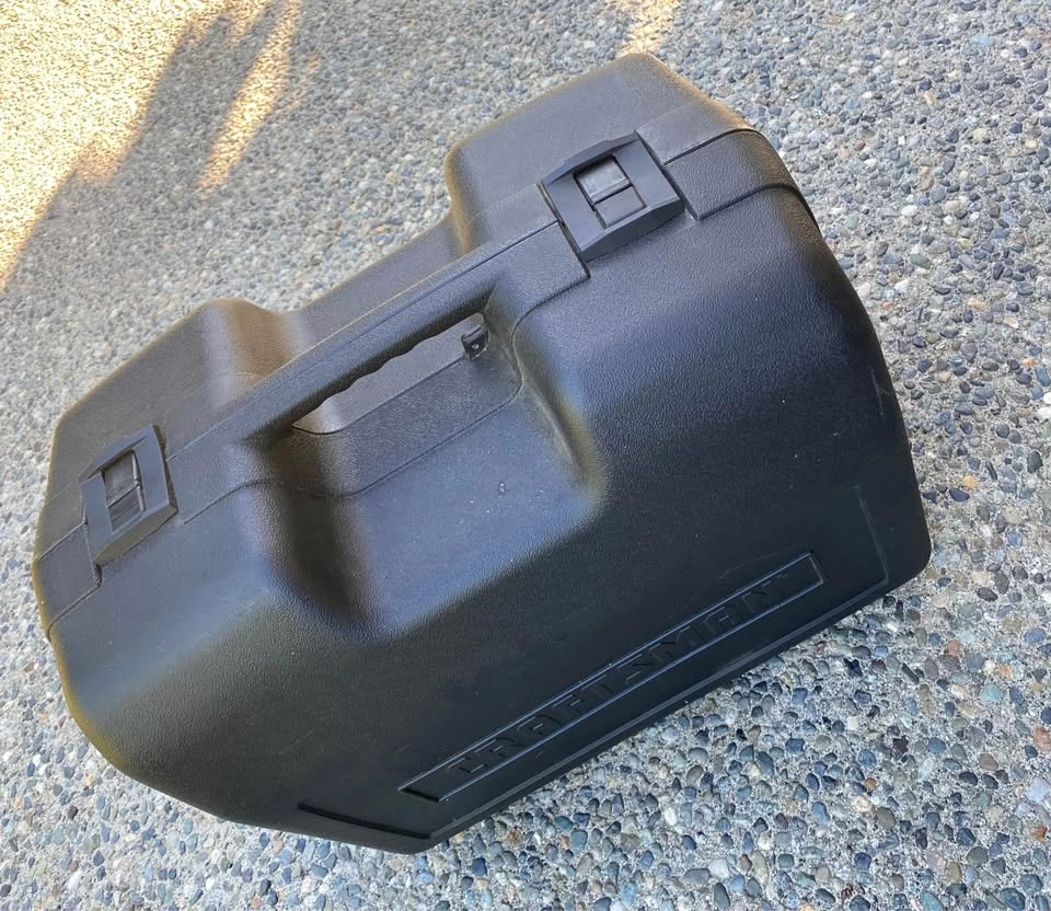 Craftsman Circular Saw, Flashlight & Case (No Battery) - photo 2