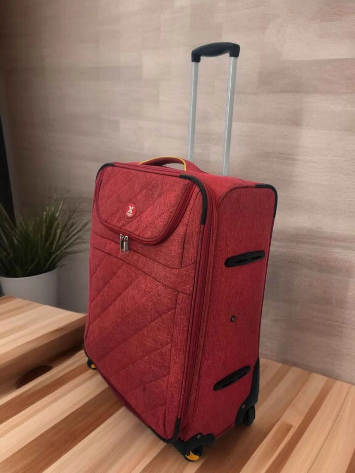 Voyager Softside Suitcase 27 x 17 x 11 Extendable - photo 2