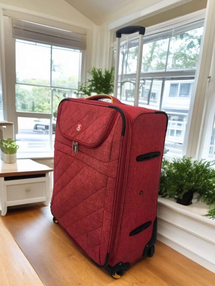 Voyager Softside Suitcase 27 x 17 x 11 Extendable - photo 5