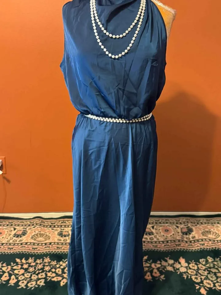 Brand New Size L – Pretty Garden Royal Blue Dress 🌙 image indicator(2)