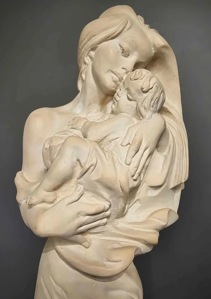 ❤️ Rare Austin Sculpture - Quiet Moments image indicator(3)