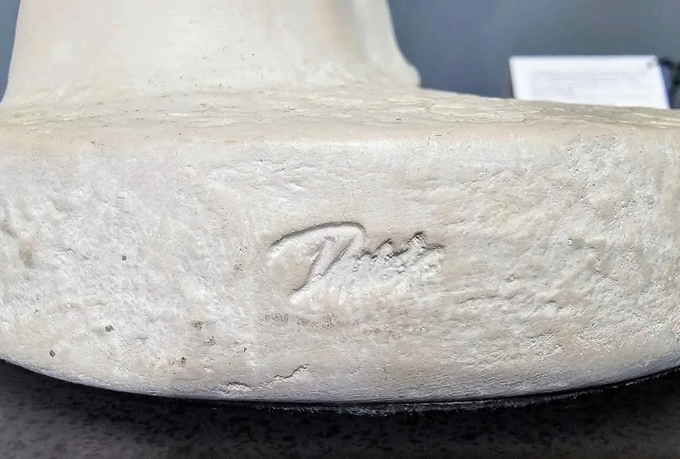 ❤️ Rare Austin Sculpture - Quiet Moments image indicator(6)